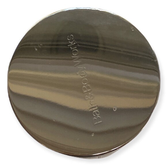 Bath & Body Works *White Barn* Cinnamon Spiced Vanilla 3-wick Candle 14.5 oz - Picture 4 of 4